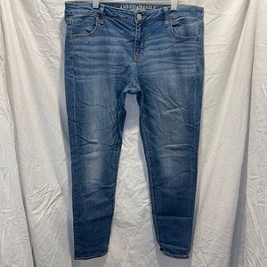 American Eagle Jeggings super stretch size 14 regular